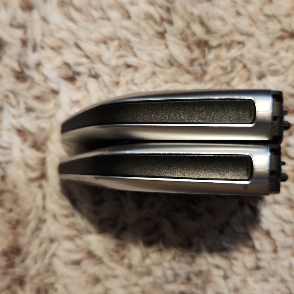 BMW Key Fobs  Model IDGNG1 - Picture 8 of 10